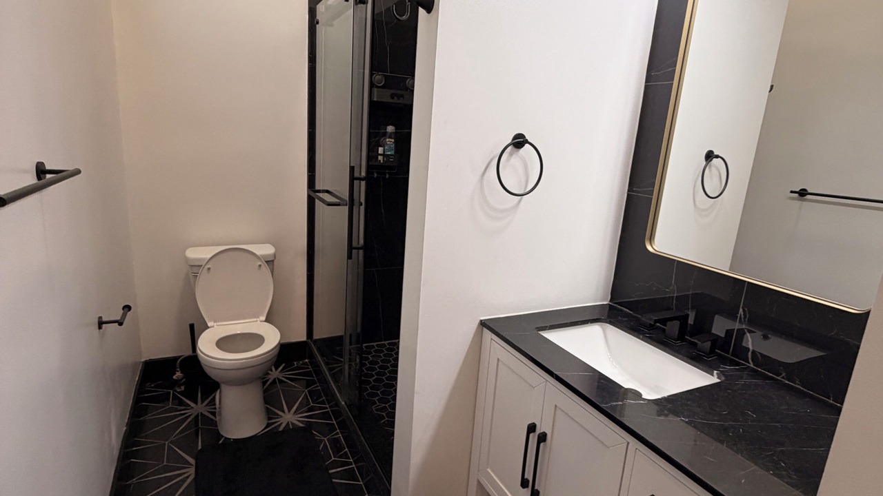 Photo of Bathroom in Downtown Baltimore