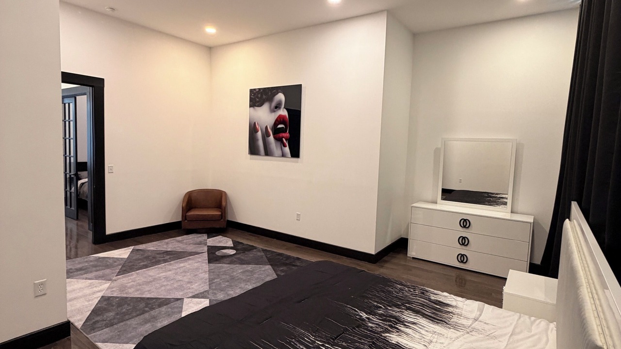 Photo of Bedroom in Downtown Baltimore
