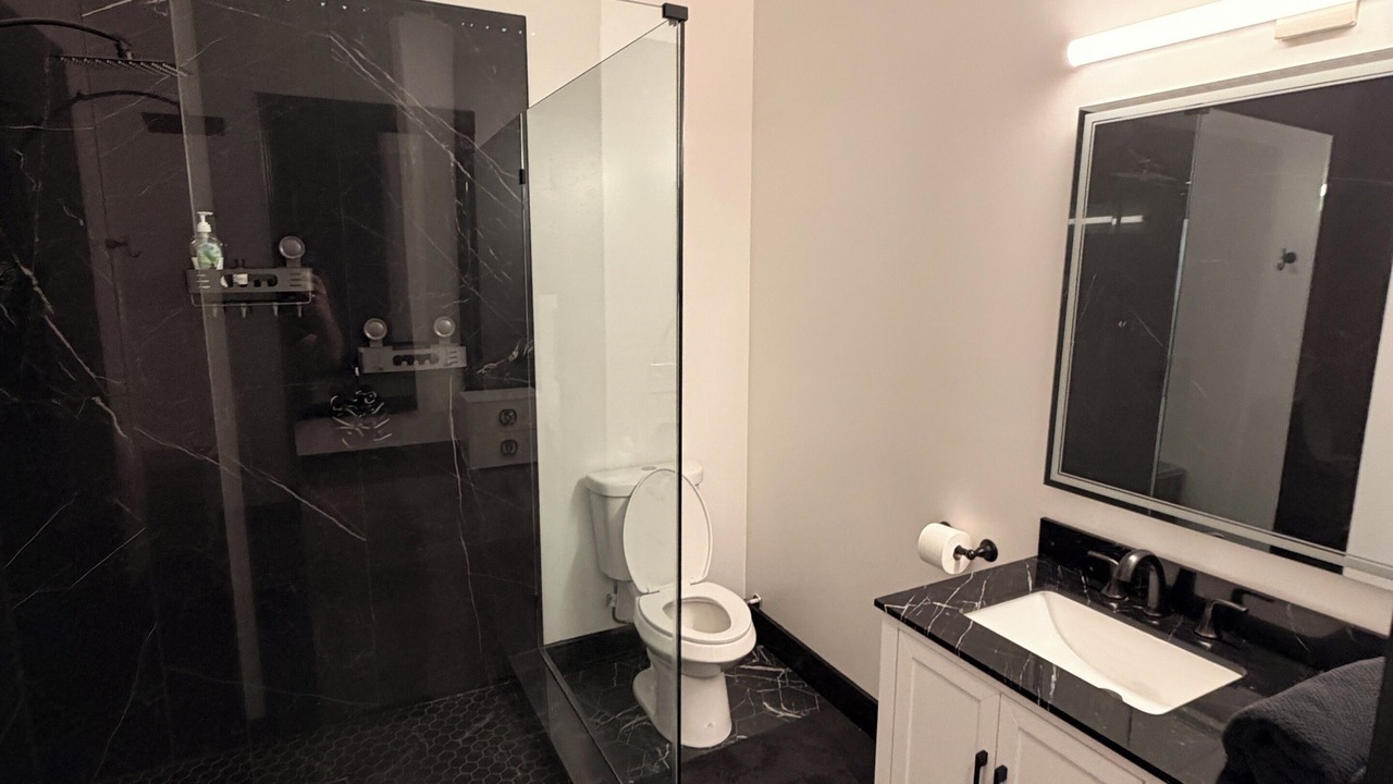 Photo of Bathroom in Downtown Baltimore