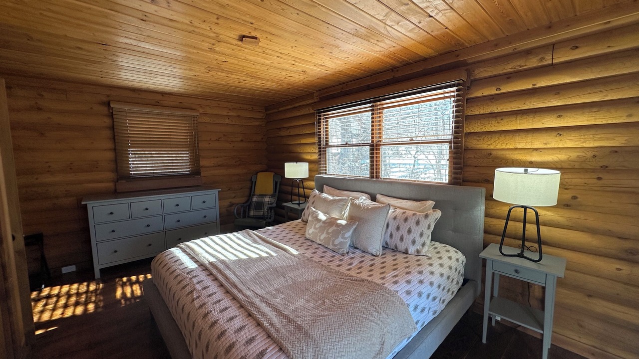 Photo of Bedroom in The Galena Territory