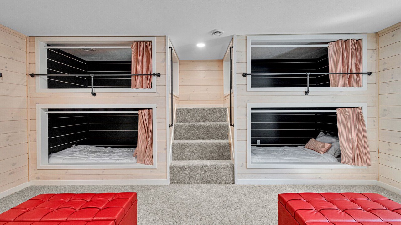 Photo of Bedroom in Nekoosa