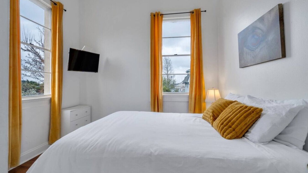 Photo of Bedroom in Tulane - Gravier