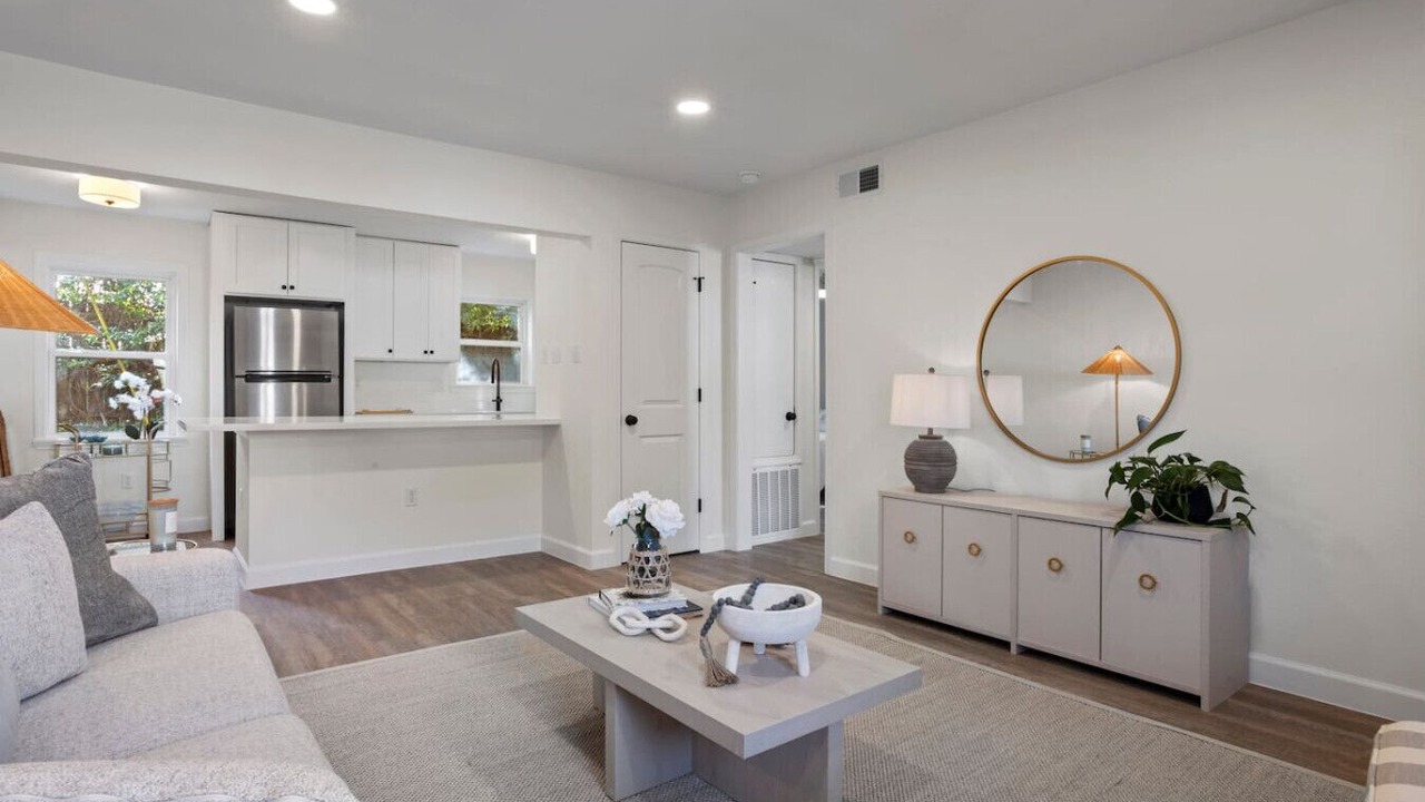Photo of Livingroom in Biloxi