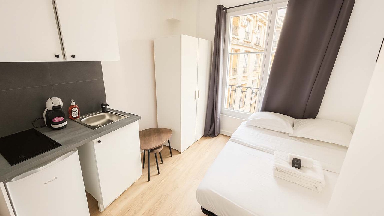 Photo of Bedroom in Saint-Lambert
