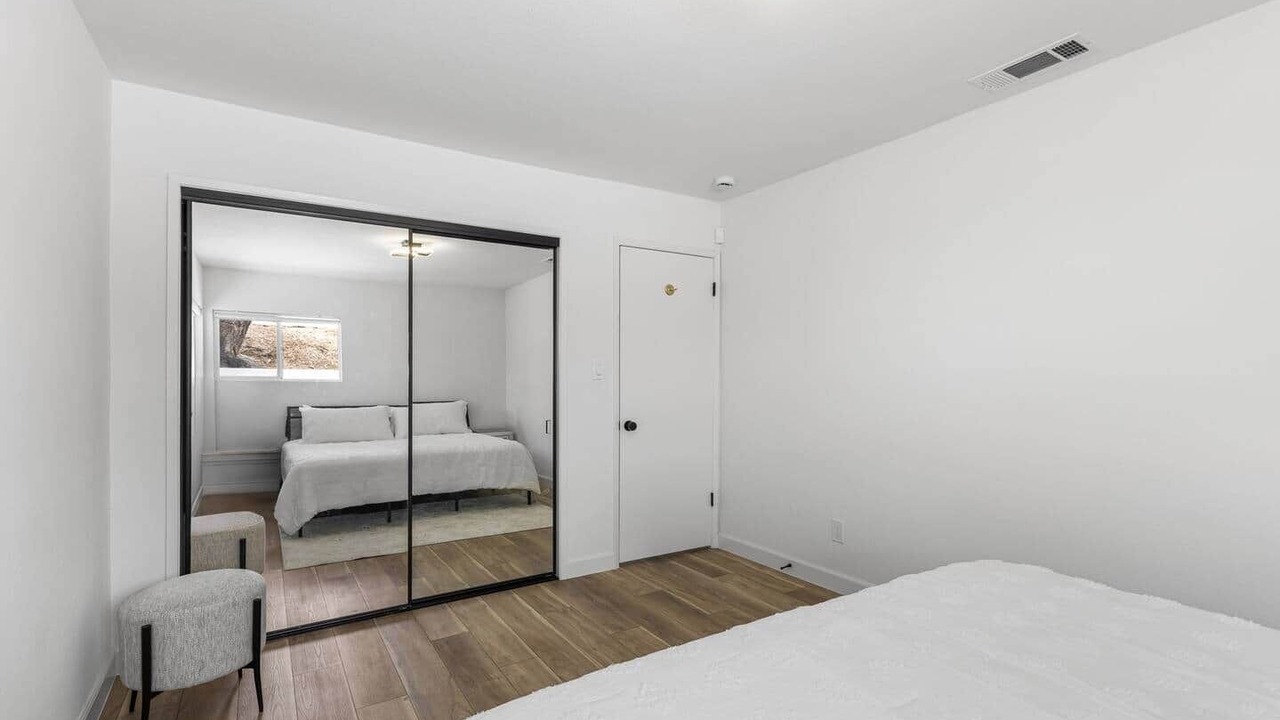 Photo of Bedroom in Sylmar