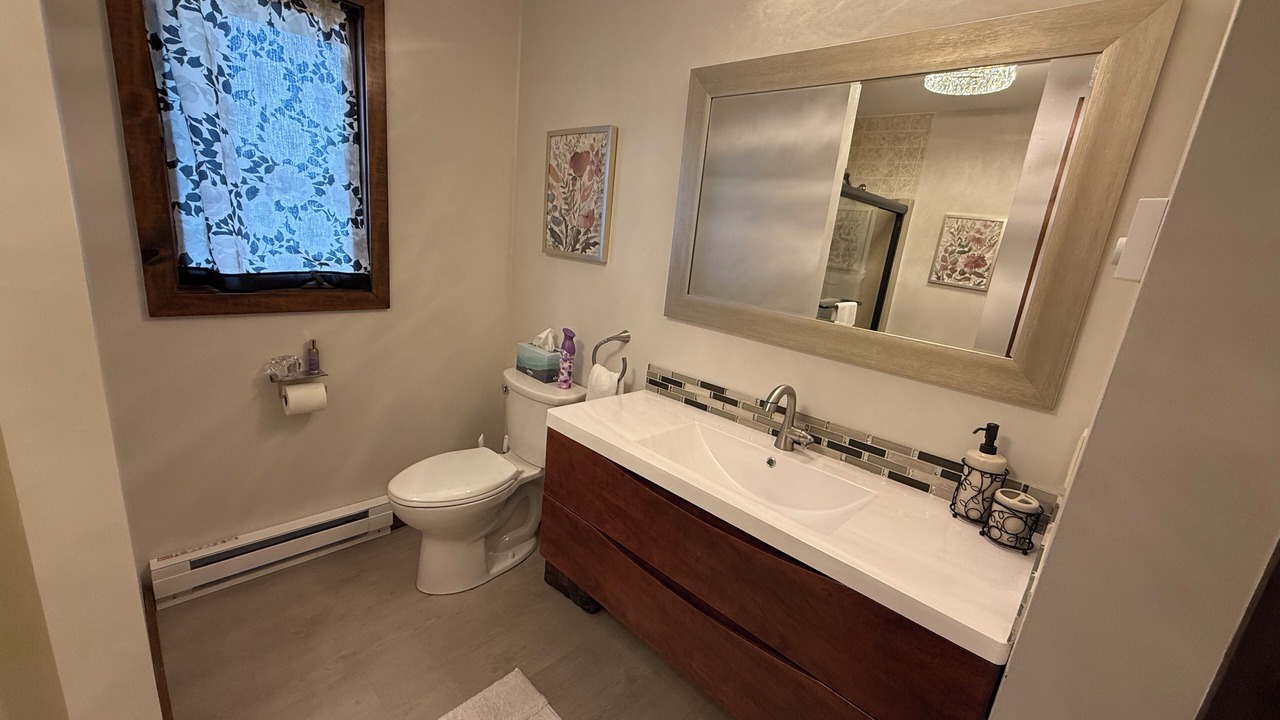 Photo of Bathroom in Clear Lake