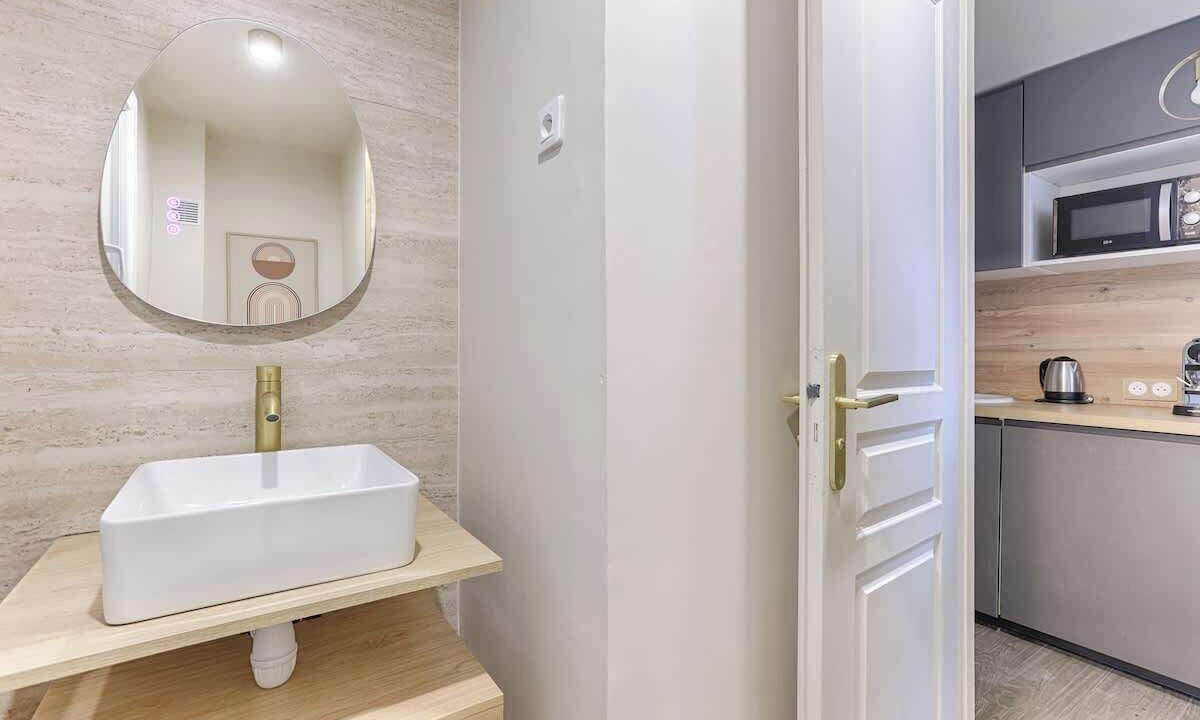 Photo of Bathroom in Saint-Vincent-de-Paul
