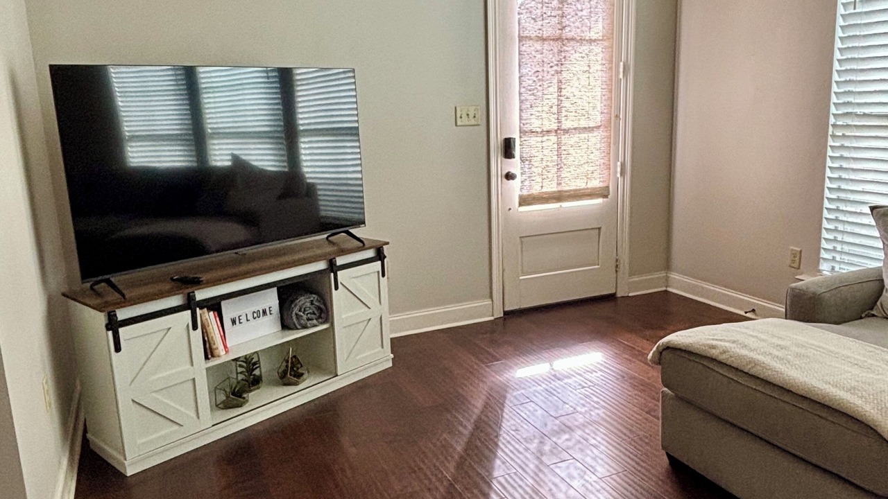 Photo of Livingroom in Highlands - Perkins