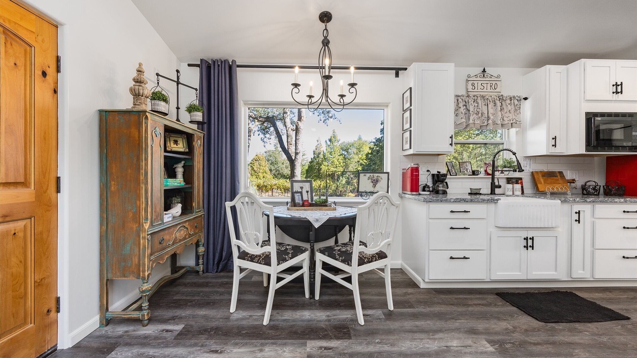 Photo of Kitchen in Tehachapi