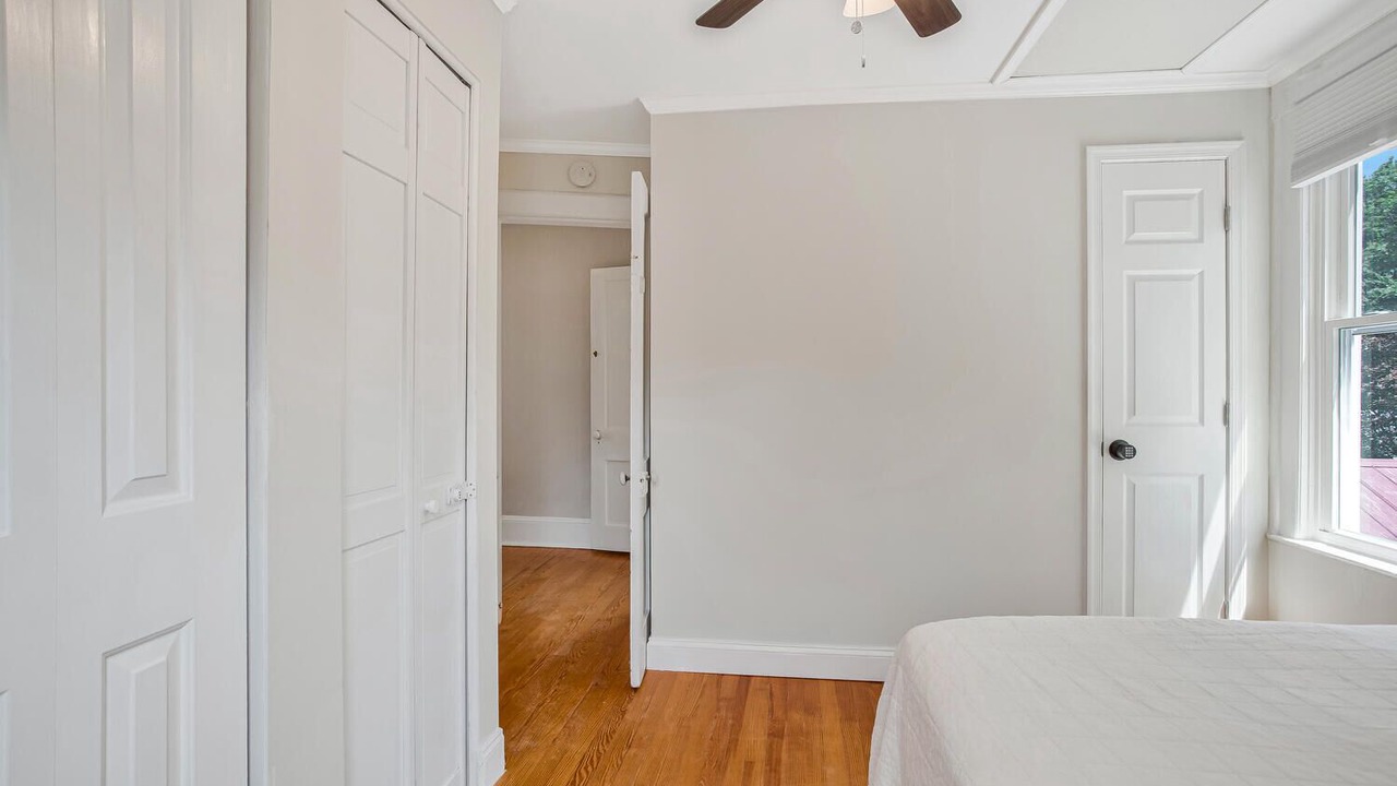 Photo of Bedroom in Homewood