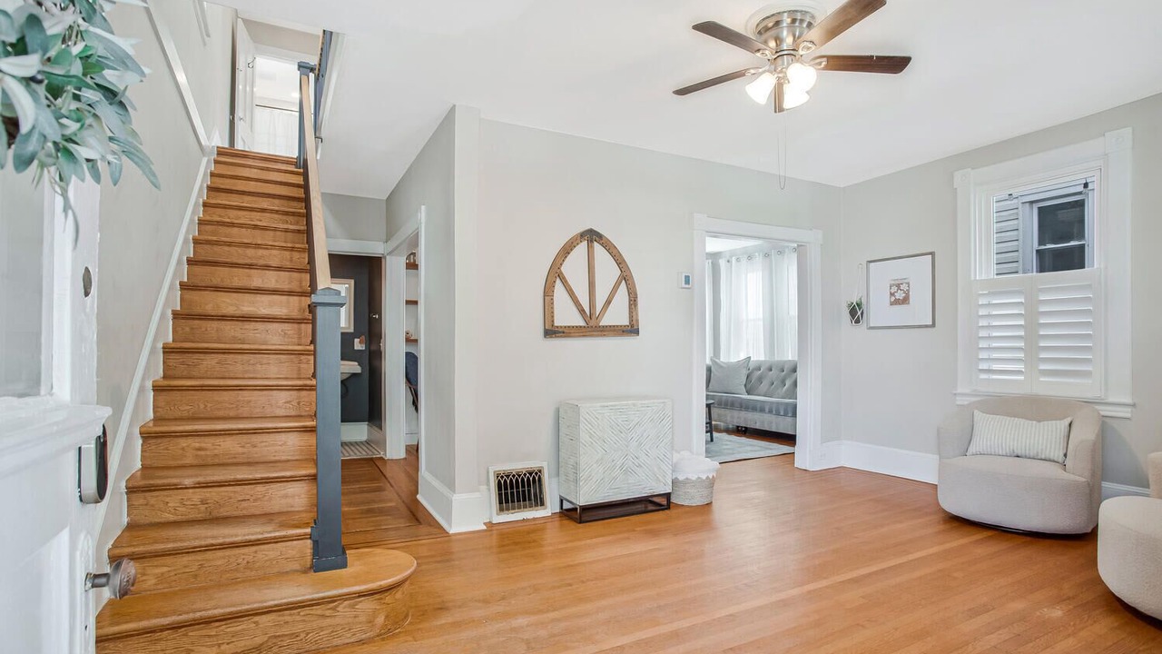 Photo of Livingroom in Homewood