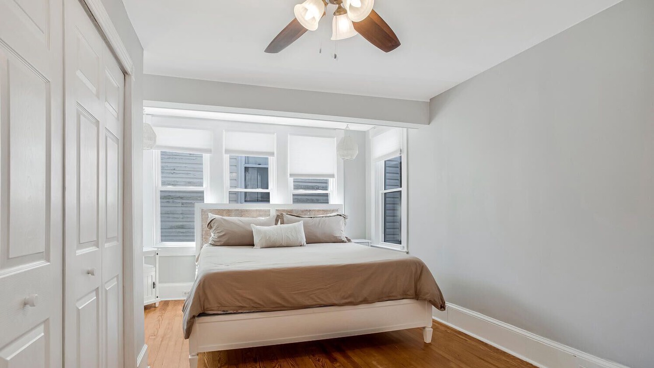 Photo of Bedroom in Homewood