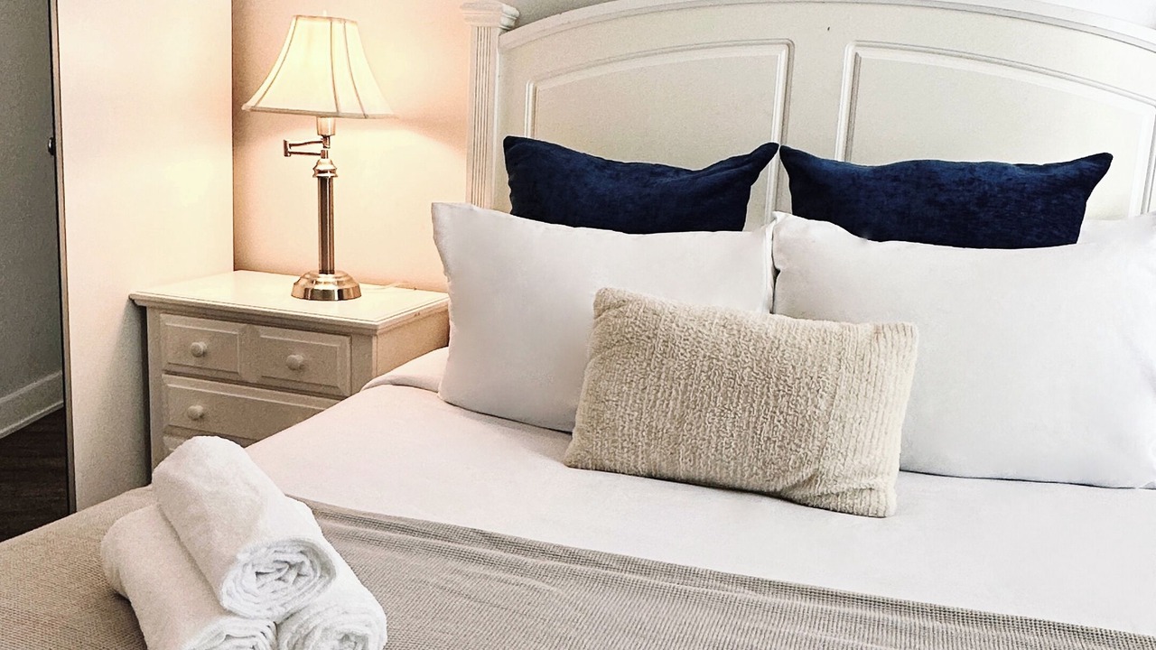 Photo of Bedroom in Downtown