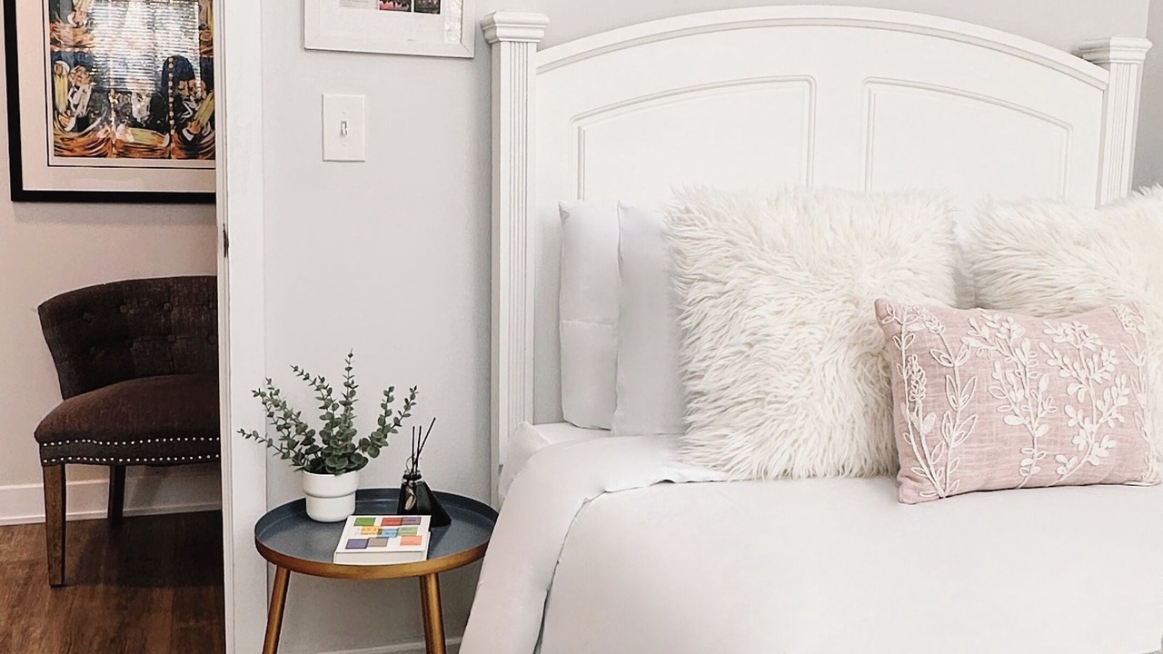 Photo of Bedroom in Downtown
