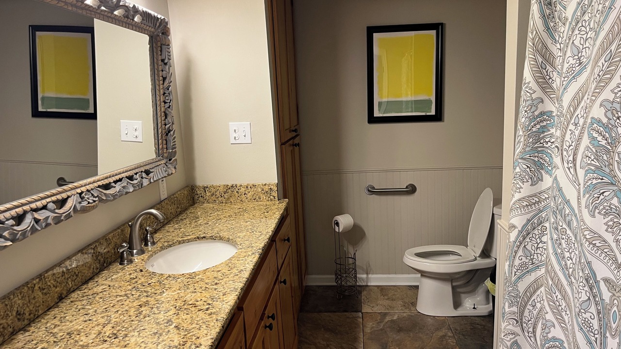 Photo of Bathroom in Ventress