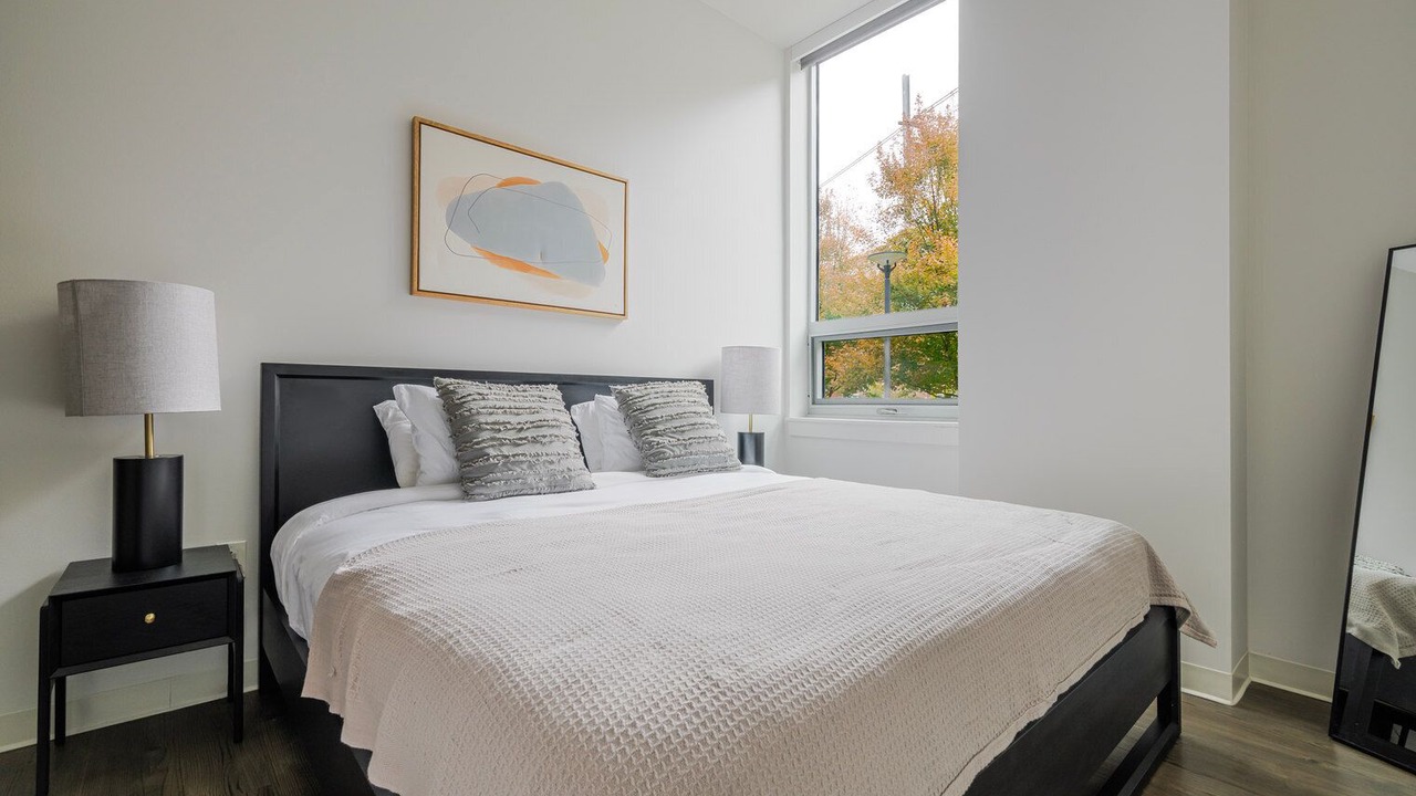 Photo of Bedroom in East Cambridge