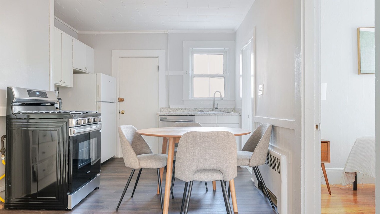 Photo of Kitchen in Neighborhood Nine