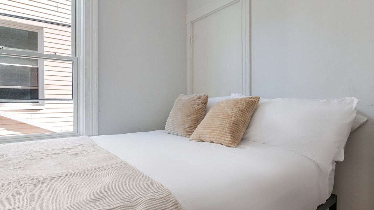 Photo of Bedroom in Neighborhood Nine