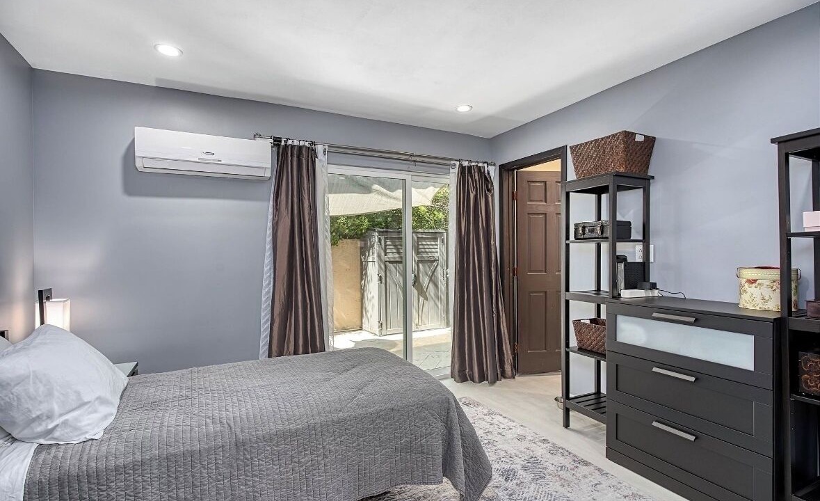 Photo of Bedroom in Calabasas