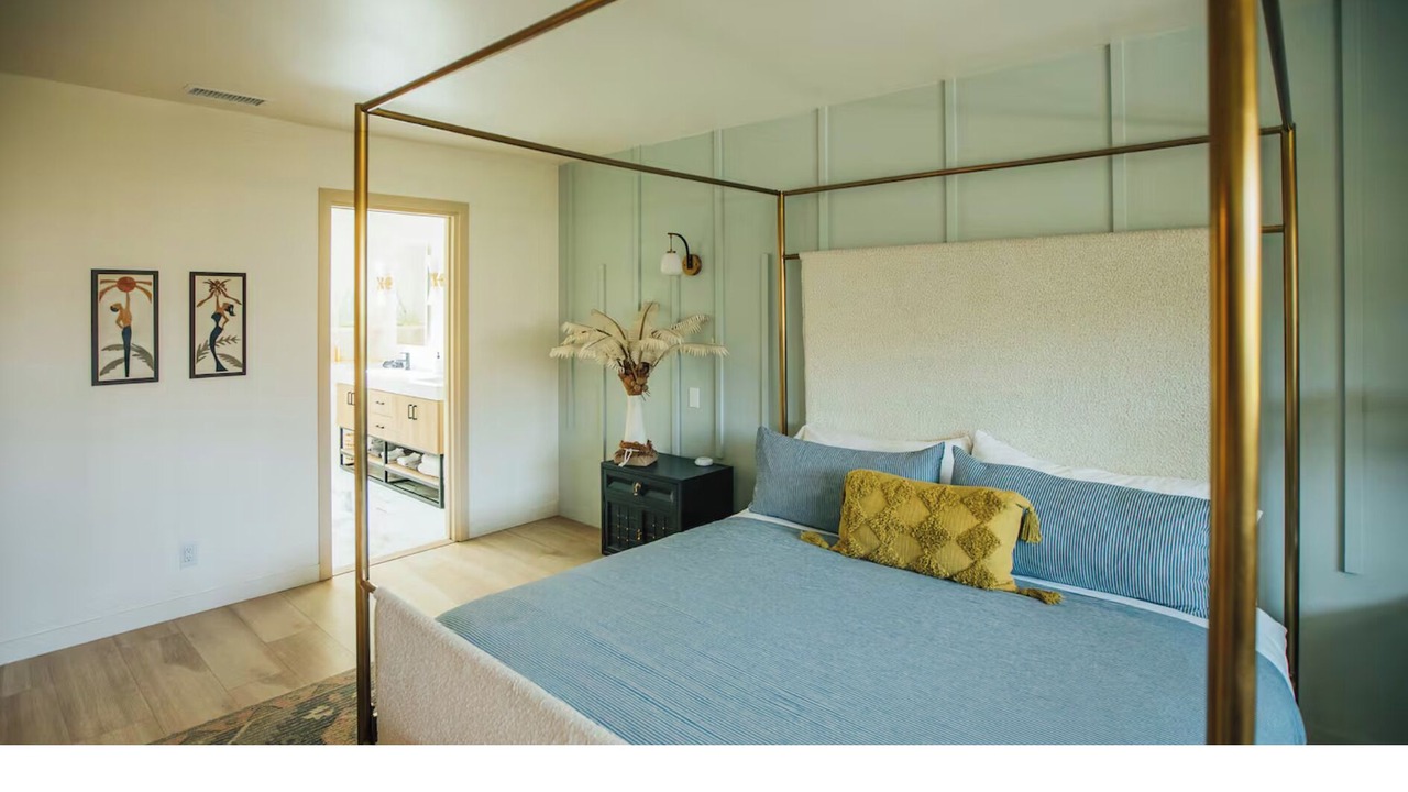 Photo of Bedroom in Oxnard Shores