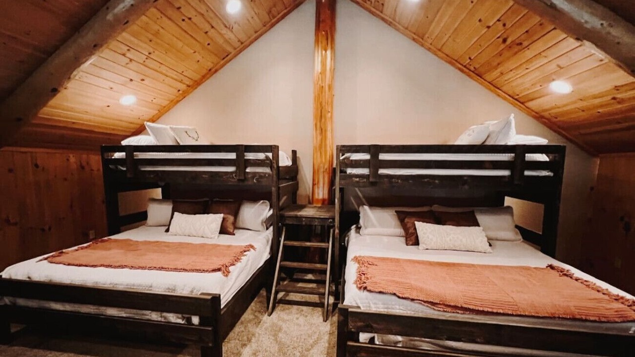 Photo of Bedroom in Crosslake