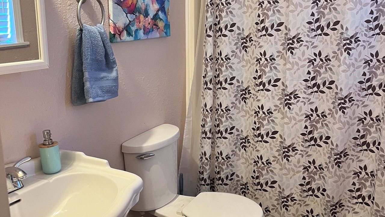 Photo of Bathroom in Shoreline Park