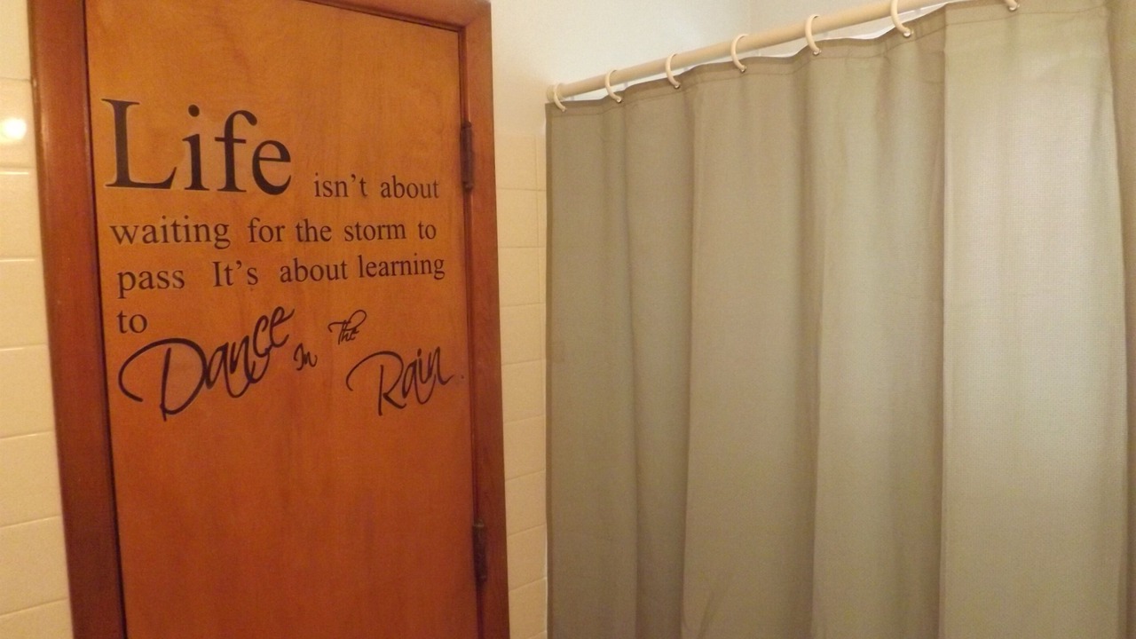 Photo of Bathroom in Kutzky Park