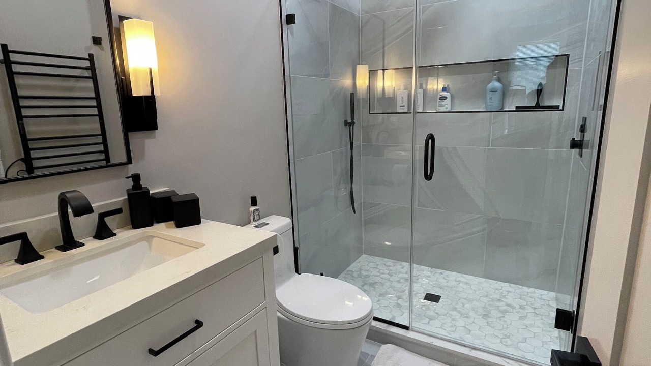 Photo of Bathroom in Truxton Circle