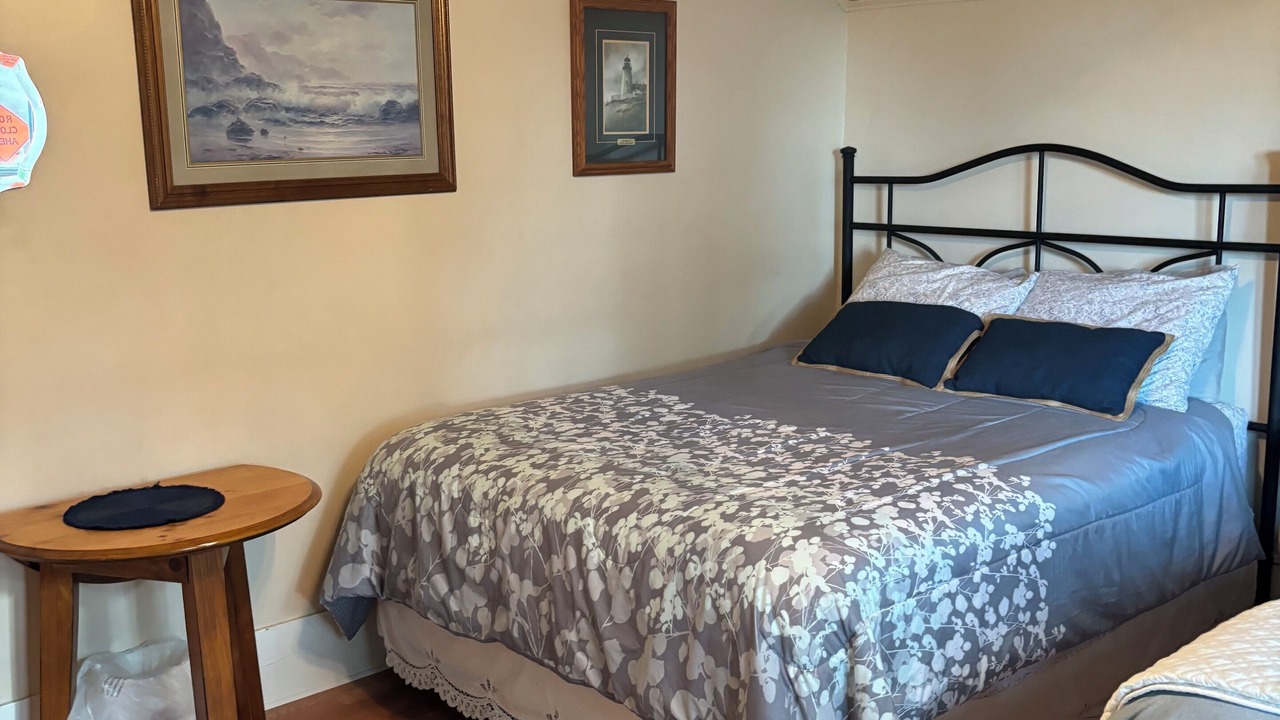 Photo of Bedroom in Bloomer