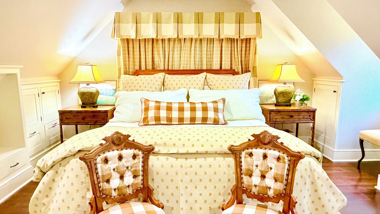 Photo of Bedroom in Middleburg