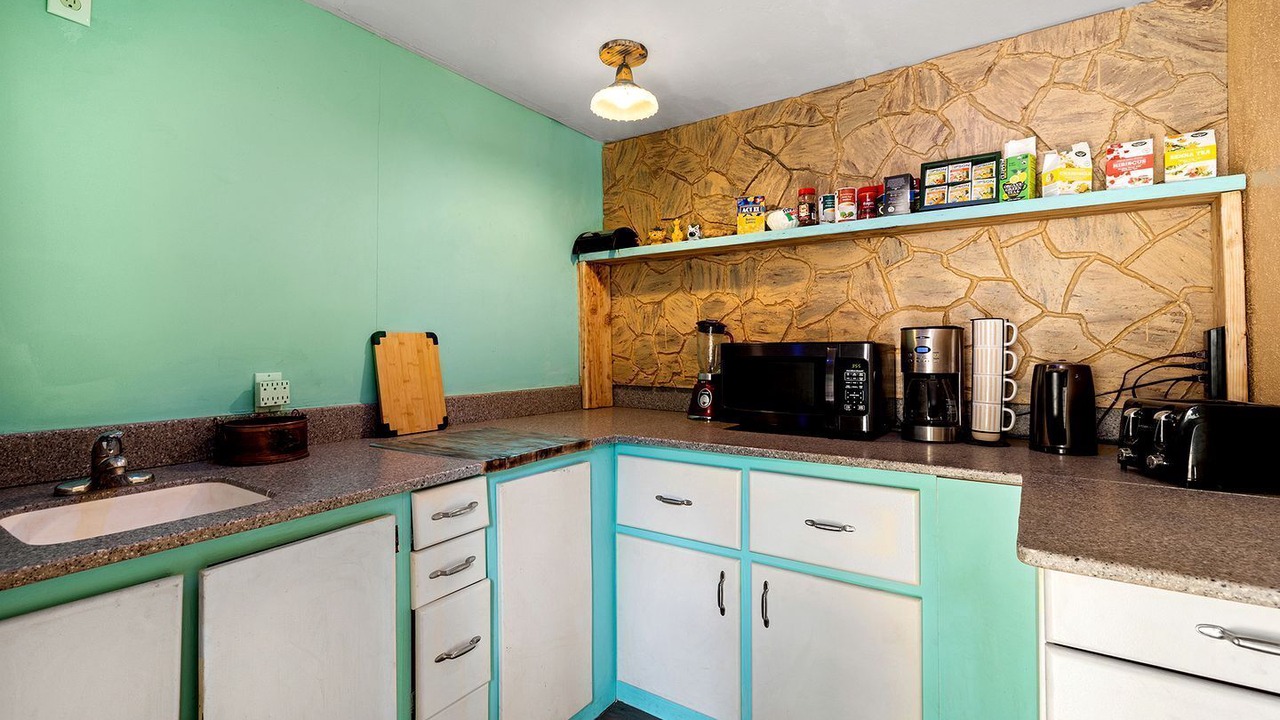 Photo of Kitchen in Leona Valley