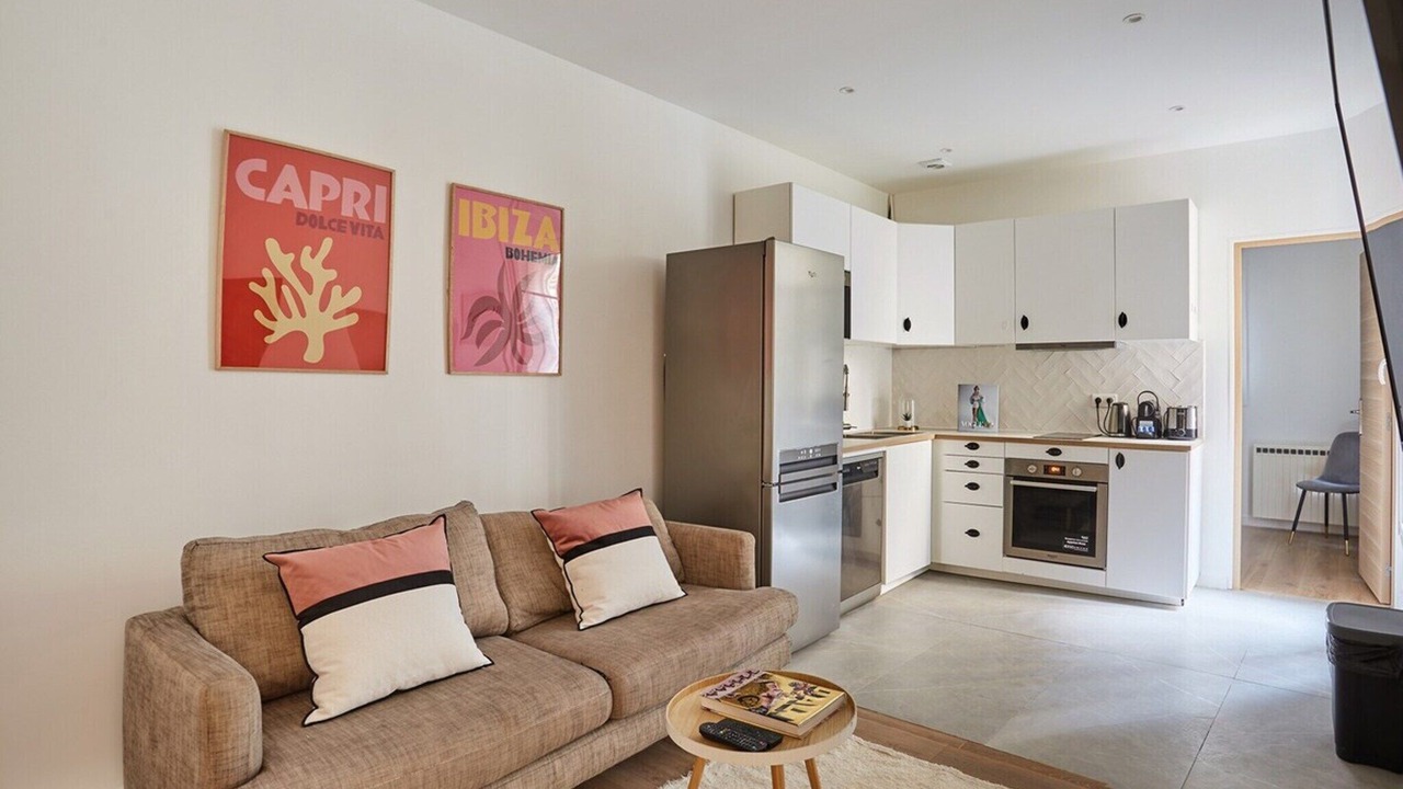 Photo of Livingroom in Saint-Lambert