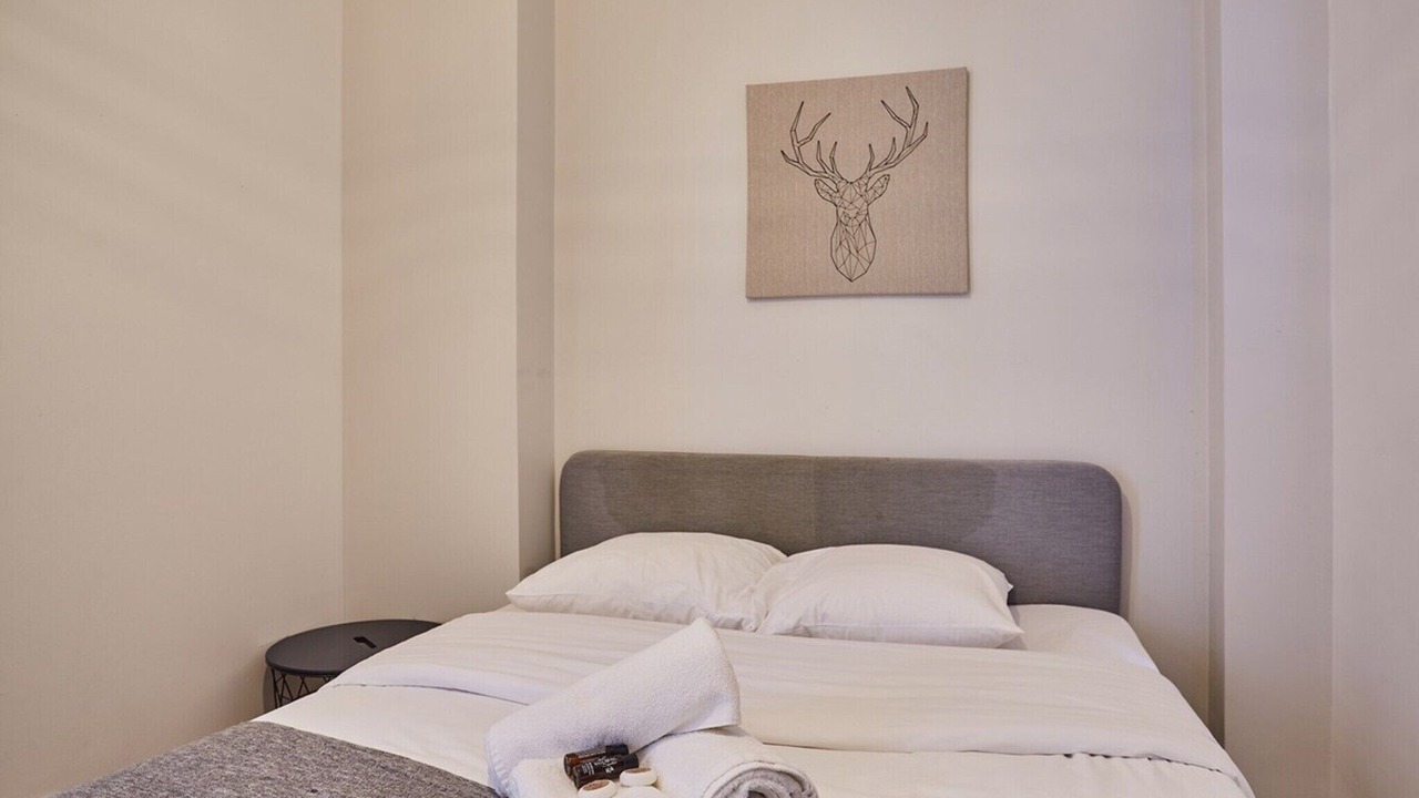 Photo of Bedroom in Saint-Lambert