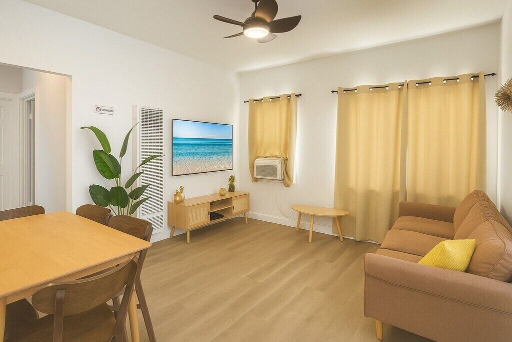 Photo of Bedroom in Harbor