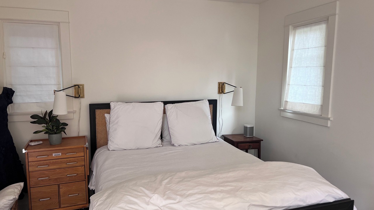 Photo of Bedroom in Hollywood Hills