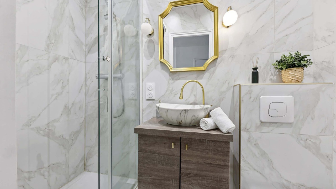 Photo of Bathroom in Madeleine