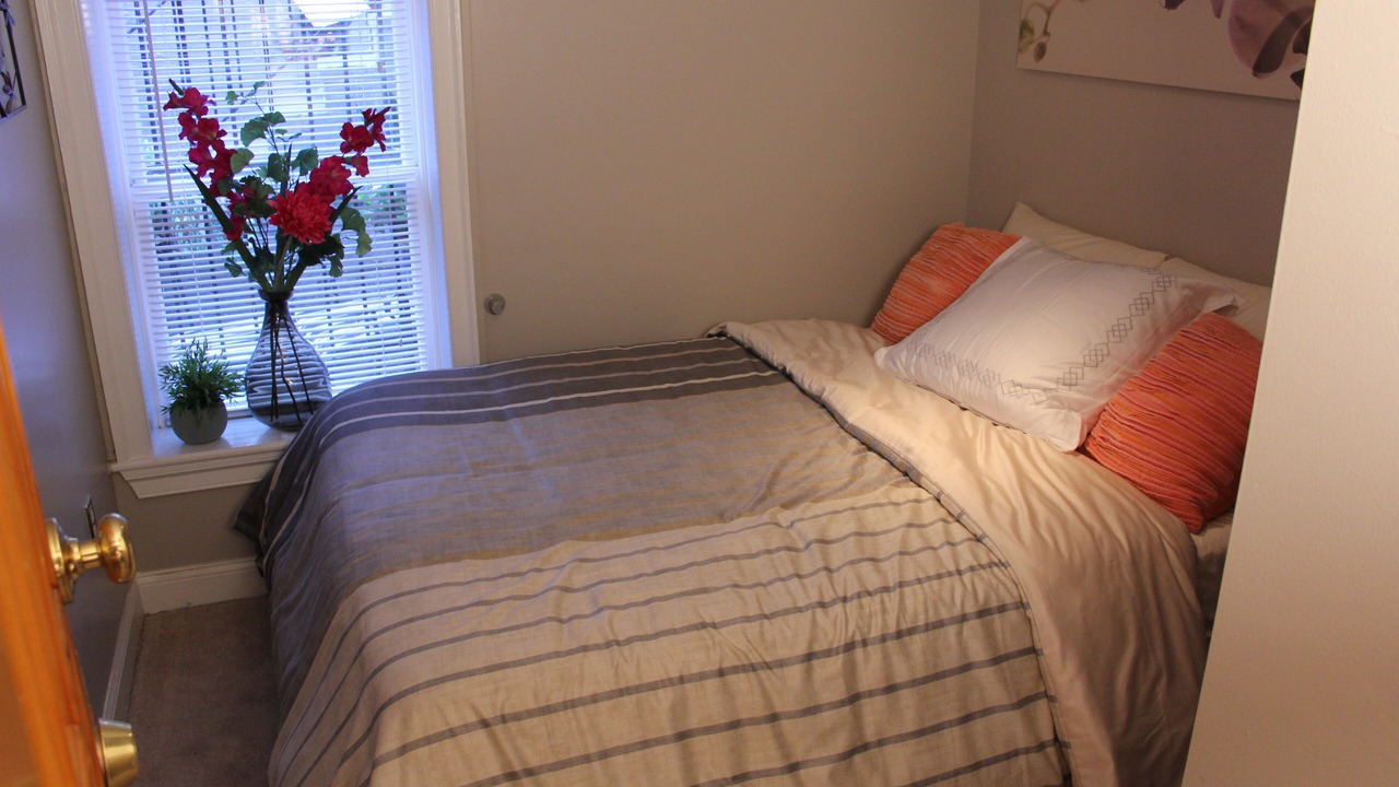 Photo of Bedroom in Dupont Circle