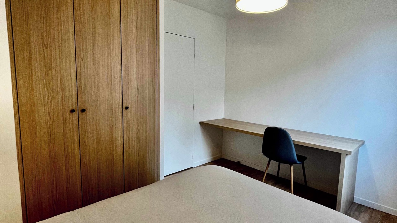 Photo of Bedroom in Saint-Denis