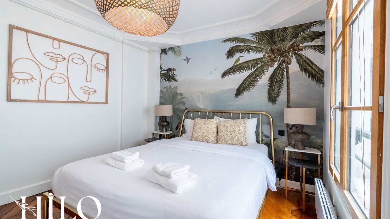 Photo of Bedroom in 2nd Arrondissement