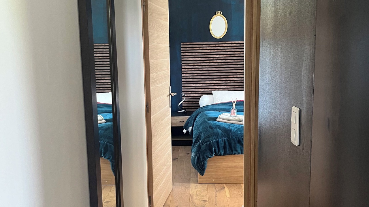 Photo of Bedroom in Louvres
