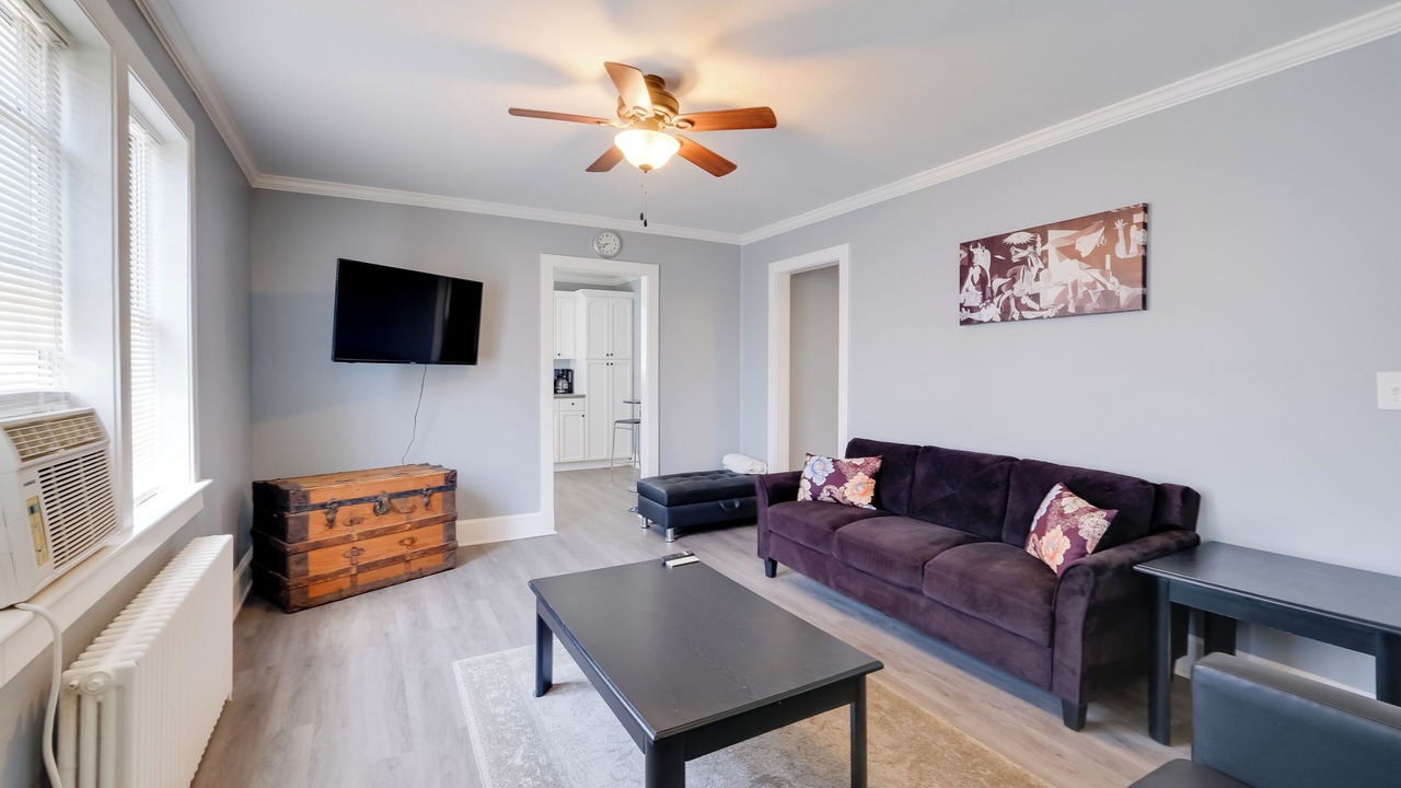 Photo of Livingroom in Hamilton