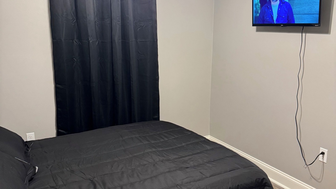 Photo of Bedroom in Plattenville