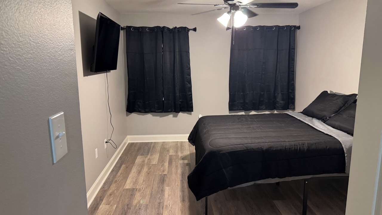 Photo of Bedroom in Plattenville