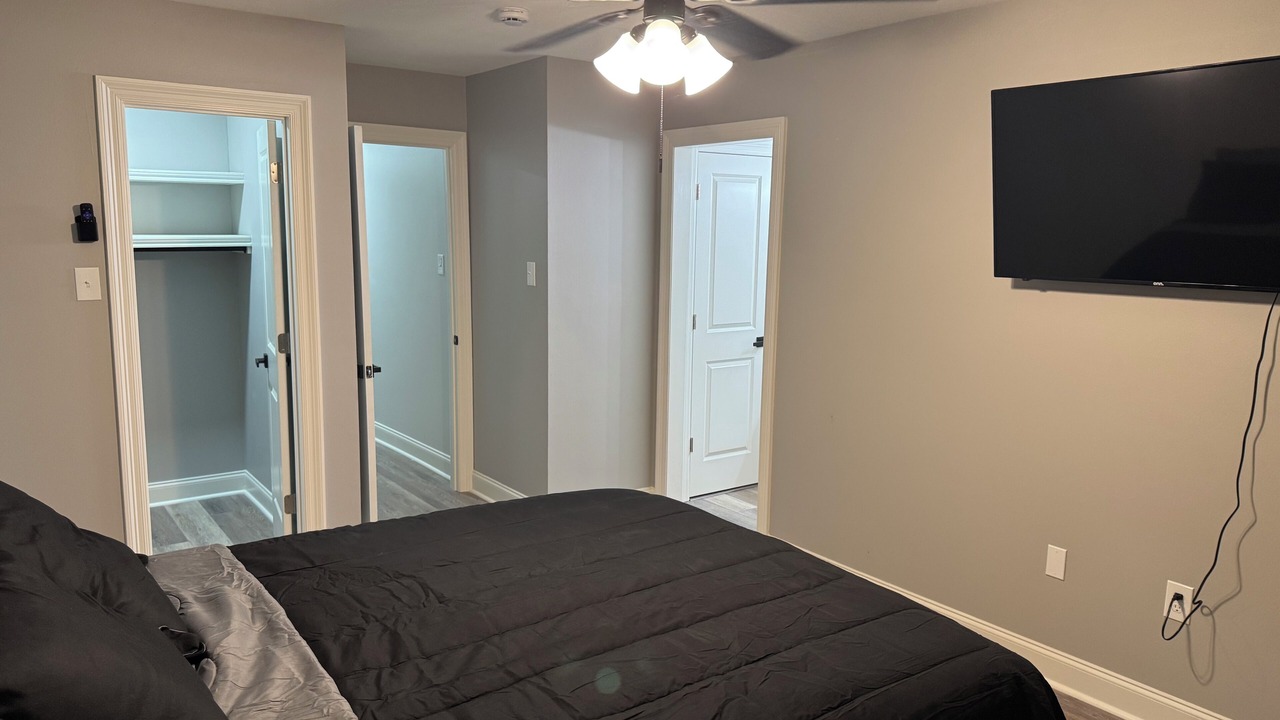 Photo of Bedroom in Plattenville
