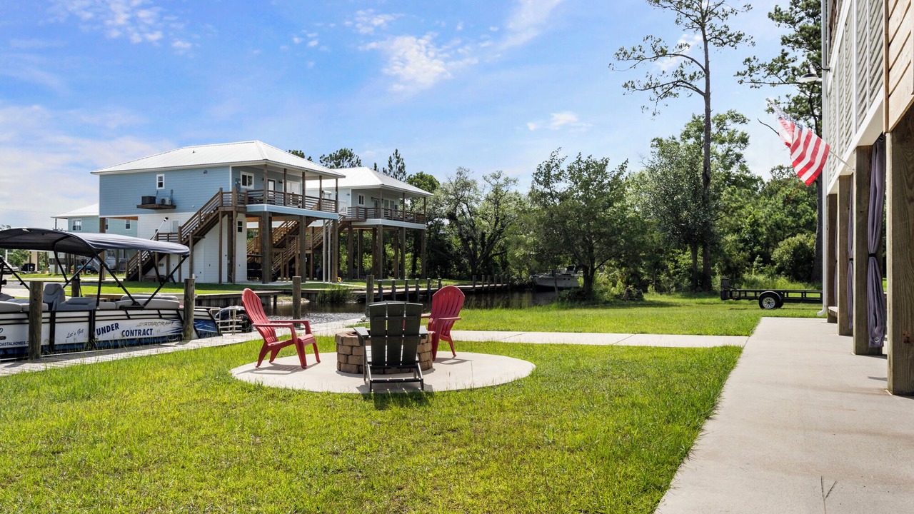Photo of Patio Balcony in Shoreline Park