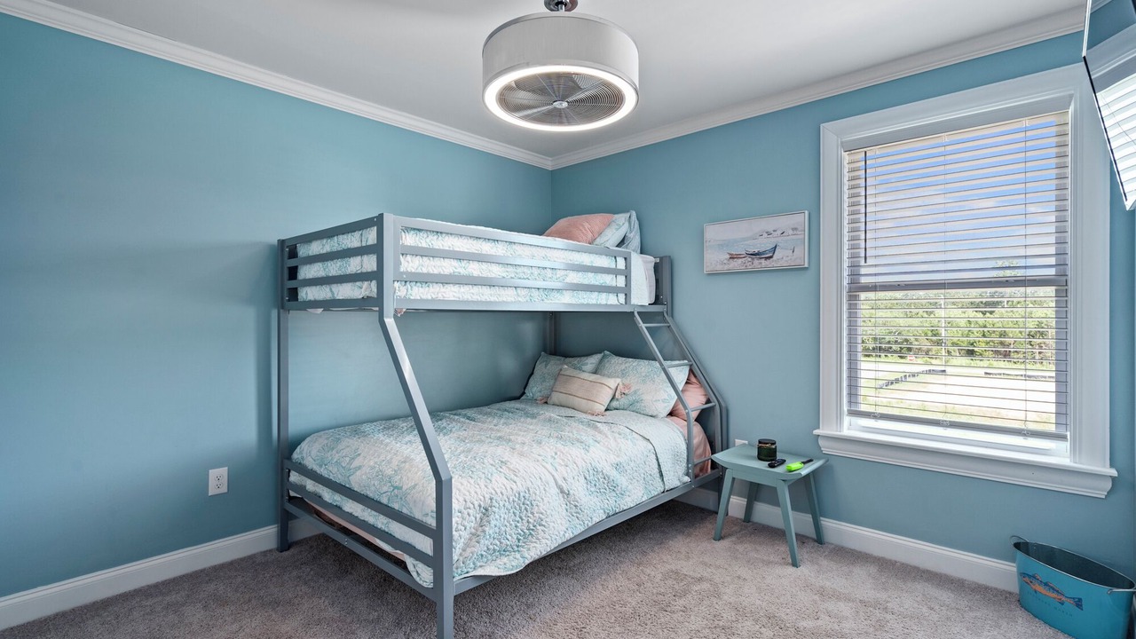 Photo of Bedroom in Shoreline Park