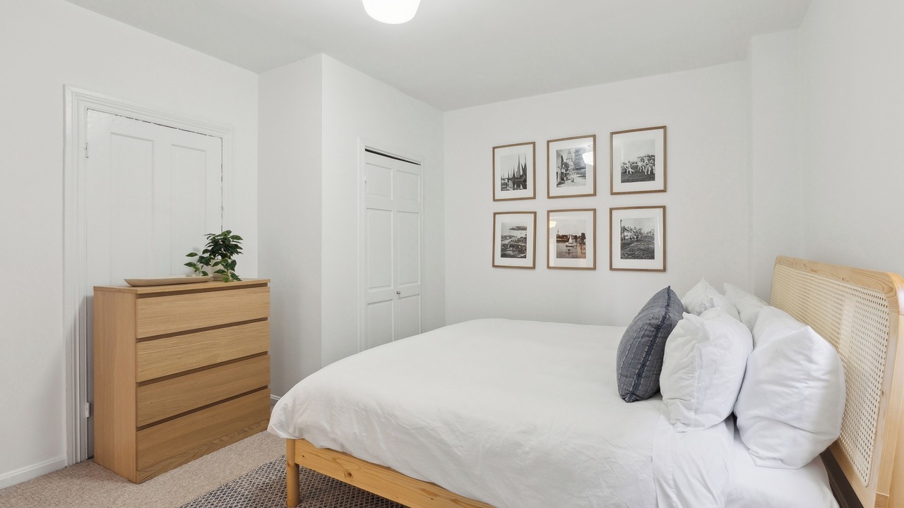Photo of Bedroom in Historic District