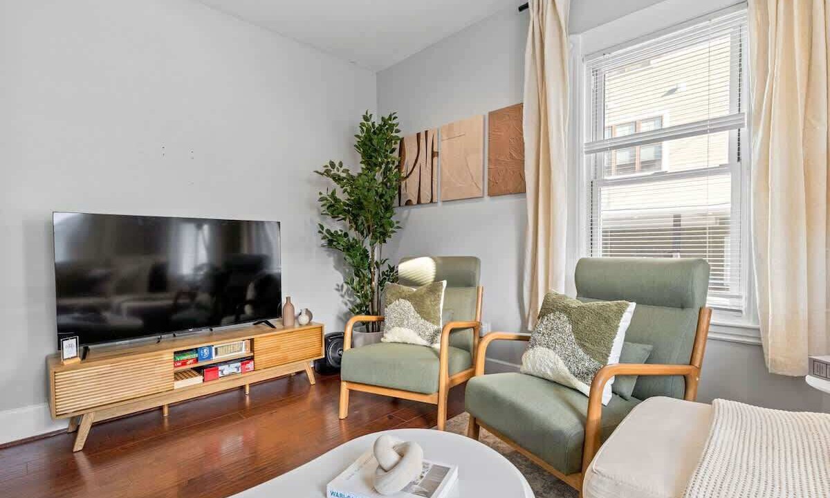Photo of Livingroom in Winter Hill