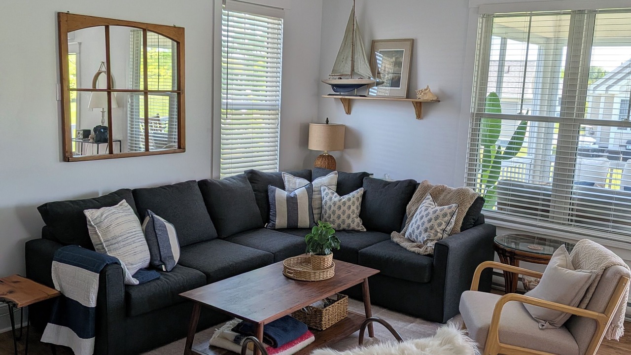 Photo of Livingroom in Cherry Valley