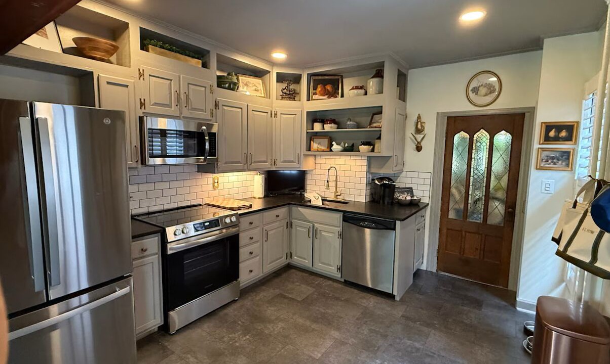 Photo of Kitchen in Historic District
